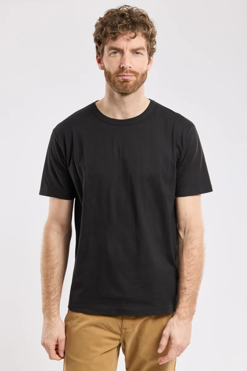 High-Quality T-shirt – lightweight cotton Selected