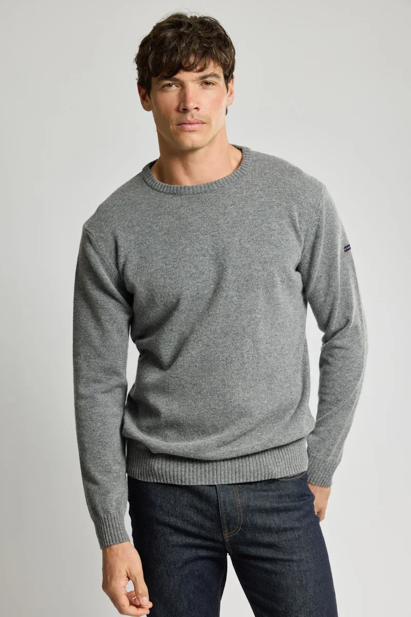 Efficient Round neck sweater – wool Contemporary