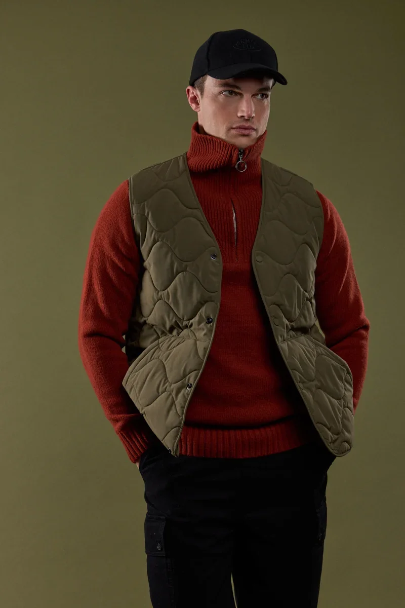 Traditional Heritage Sleeveless Puffer Jacket Organic