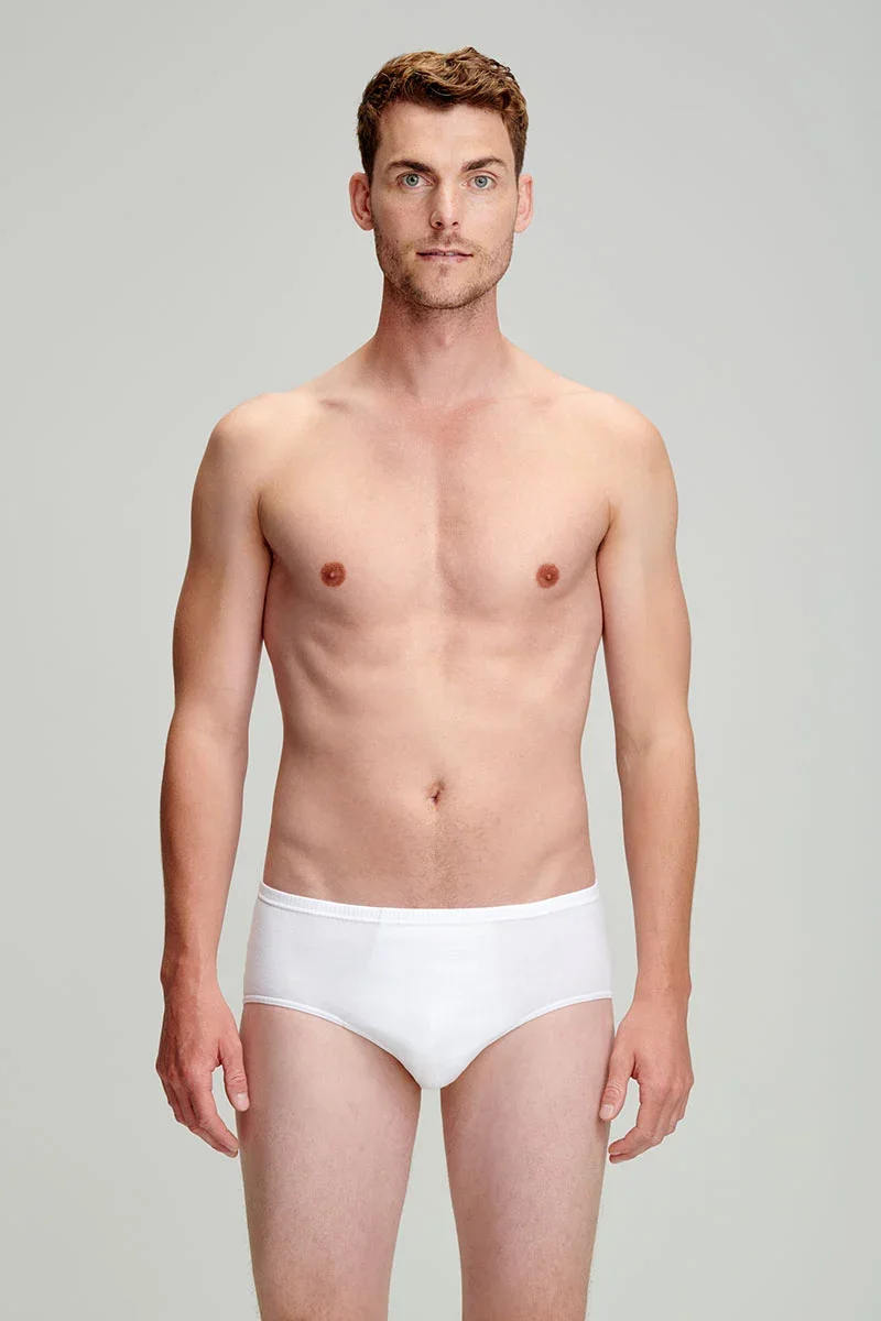 Luxury Low-rise briefs – lightweight organic cotton High-Performance