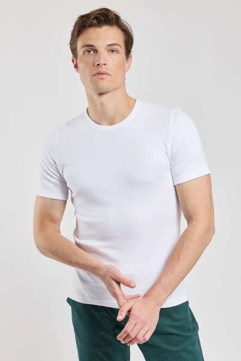 High-Quality Crew neck T-shirt – thick organic cotton Practical