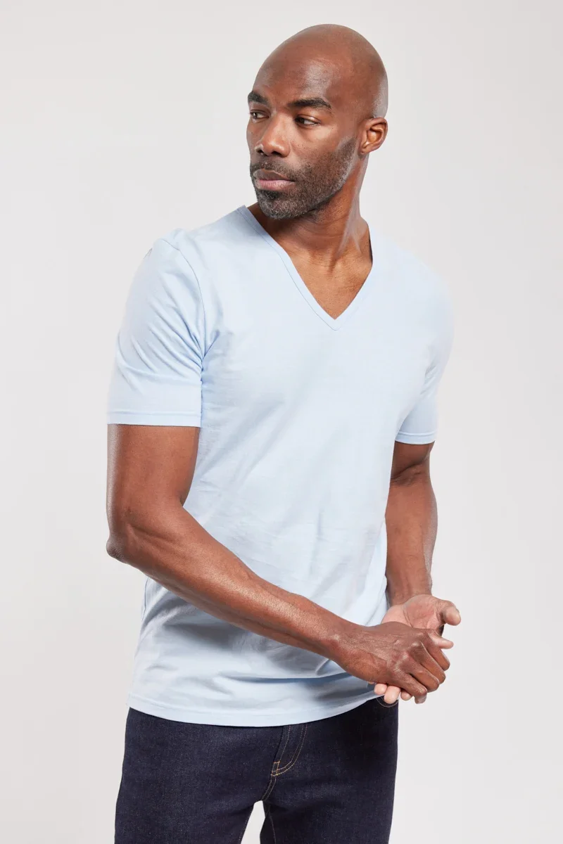Organic Plain V-neck T-shirt – light organic cotton Original Design