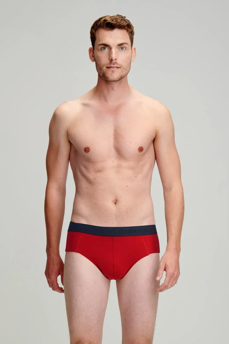 Solid Plain briefs – light organic cotton Outstanding