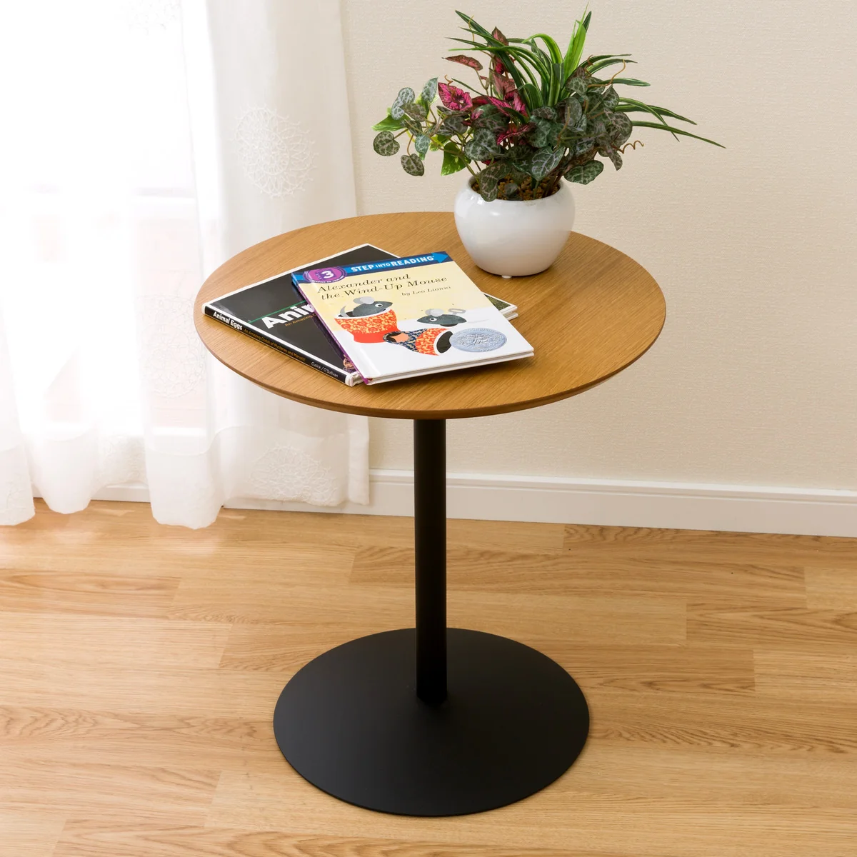 User-Friendly SIDE TABLE C-EDLE LBR Fine Crafted
