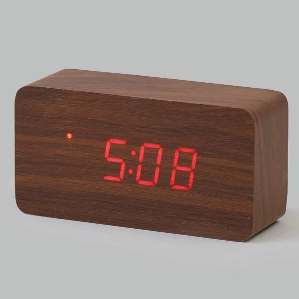 Prestigious DIGITAL MULTIFUNCTION CLOCK HOLZ M User-Friendly