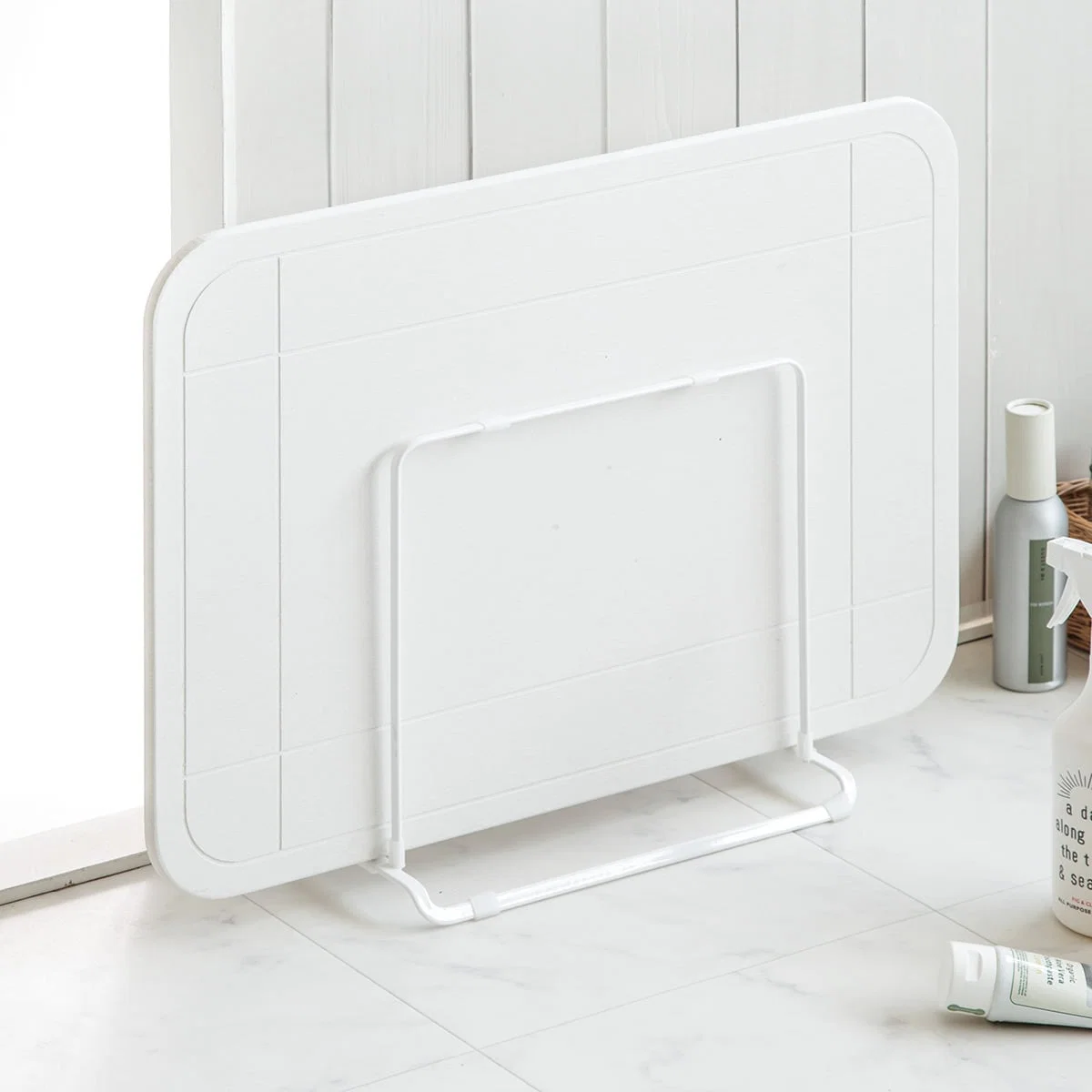 Dependable BATHMAT STAND 2 World-Class
