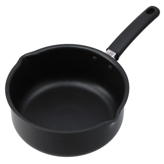 Superior GAS EASY POUR SAUCE PAN 20CM KN2 Natural