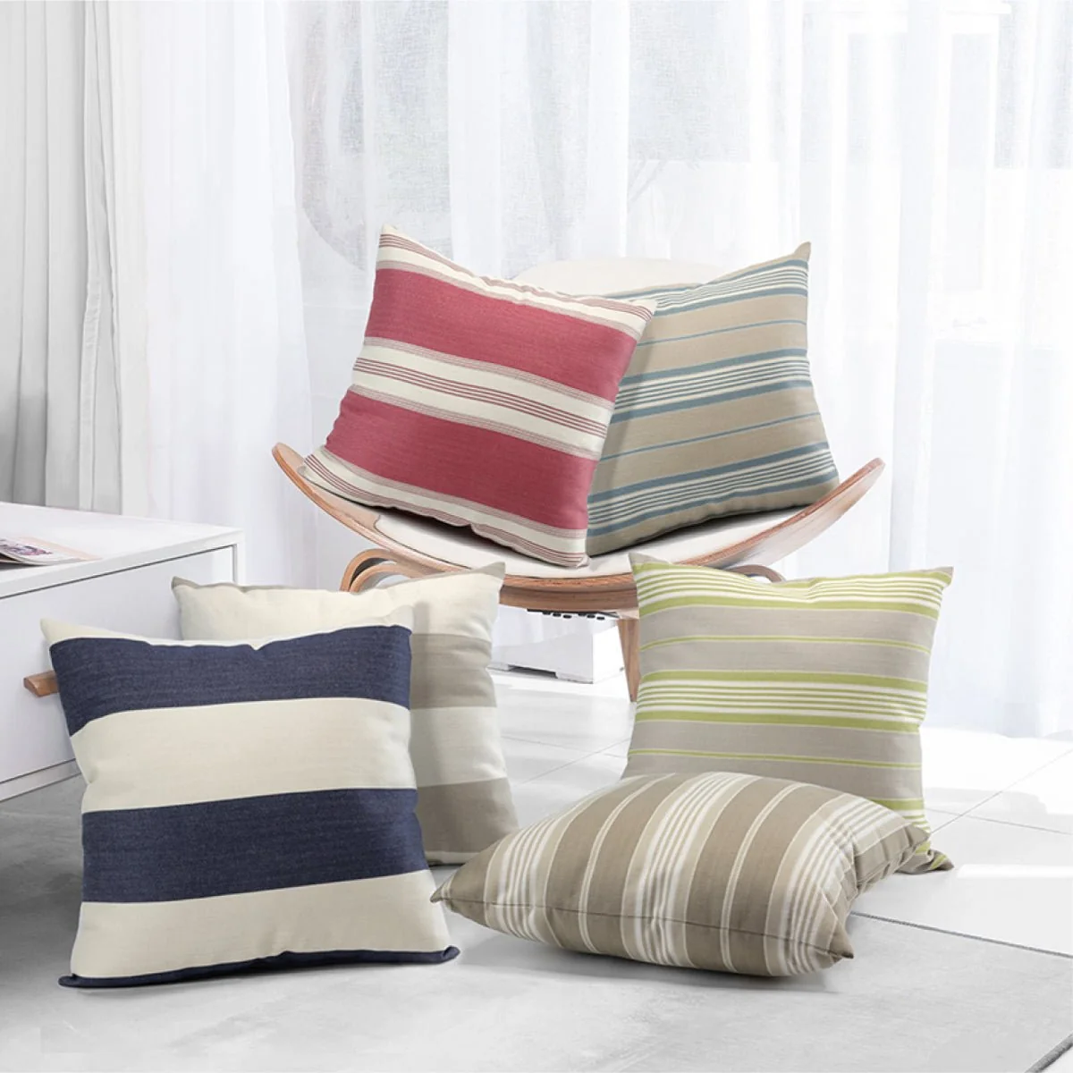 Exclusive Cushion Harry Herringbone Striped Jacquard Dependable