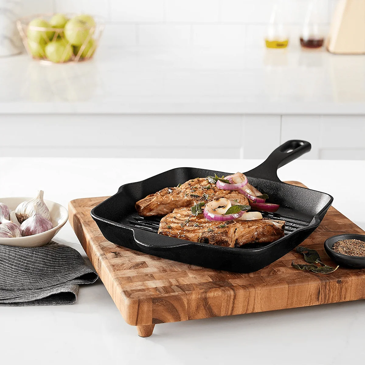 Sustainable 10-Inch Cast-Iron Skillet-Rectangle Breathable