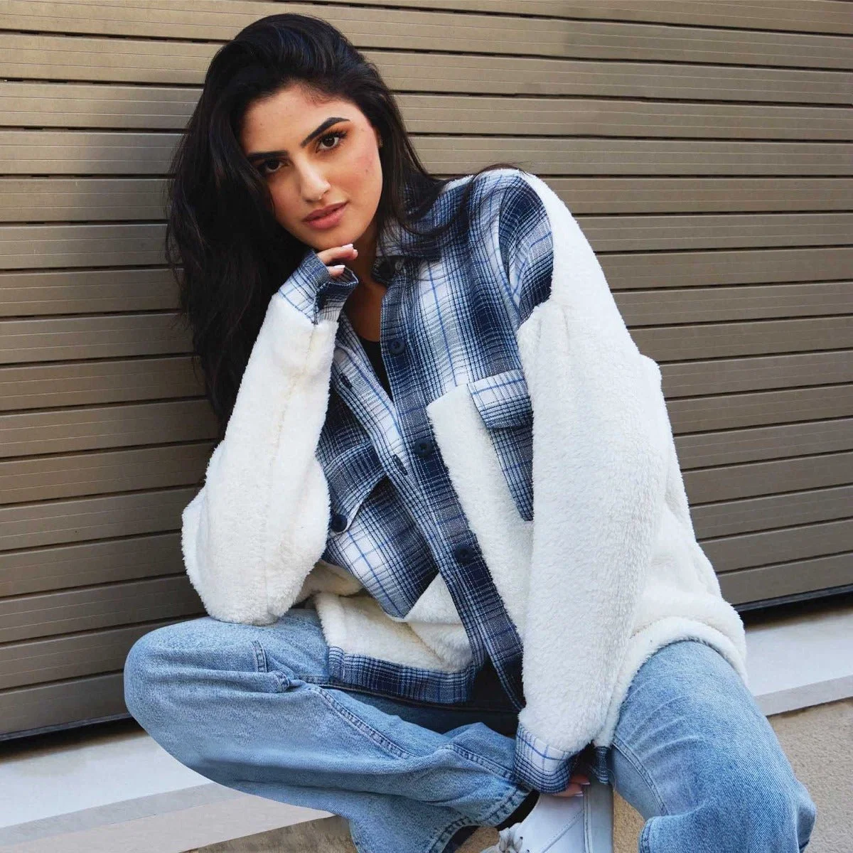 Carefully Designed Sherpa Jacket With Plaid Details white Fashionable