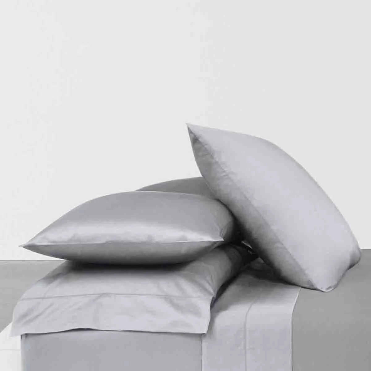 Dependable Pillowcase Satin Relaxed