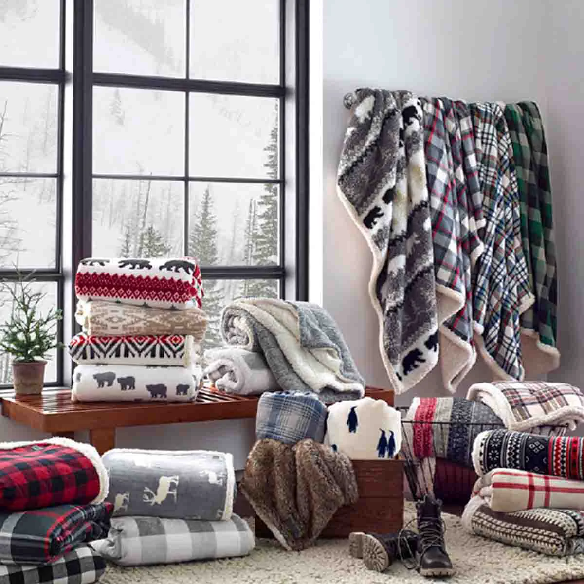 Premium MATHISON Plaid Velour Reverse to Sherpa Throw Blanket Fashionable