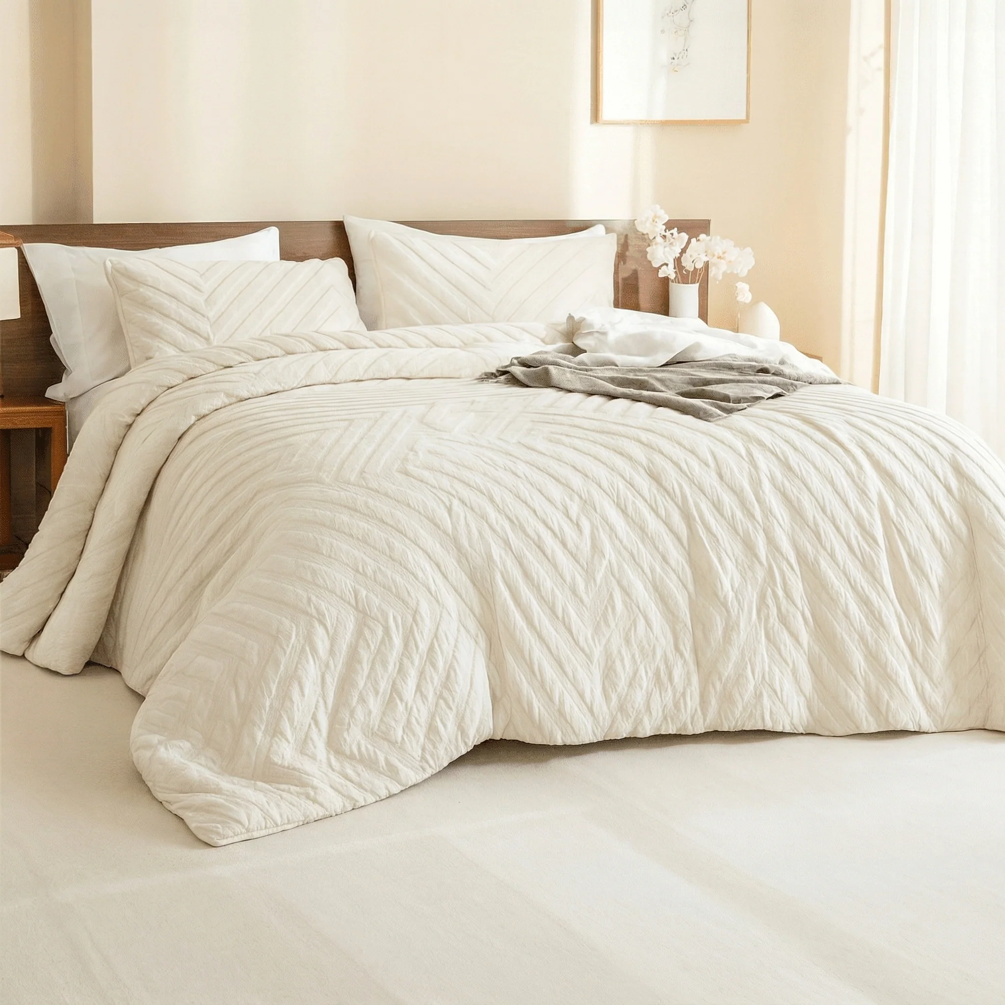 Prestigious 3 pcs Comforter Set TUFTED High-End