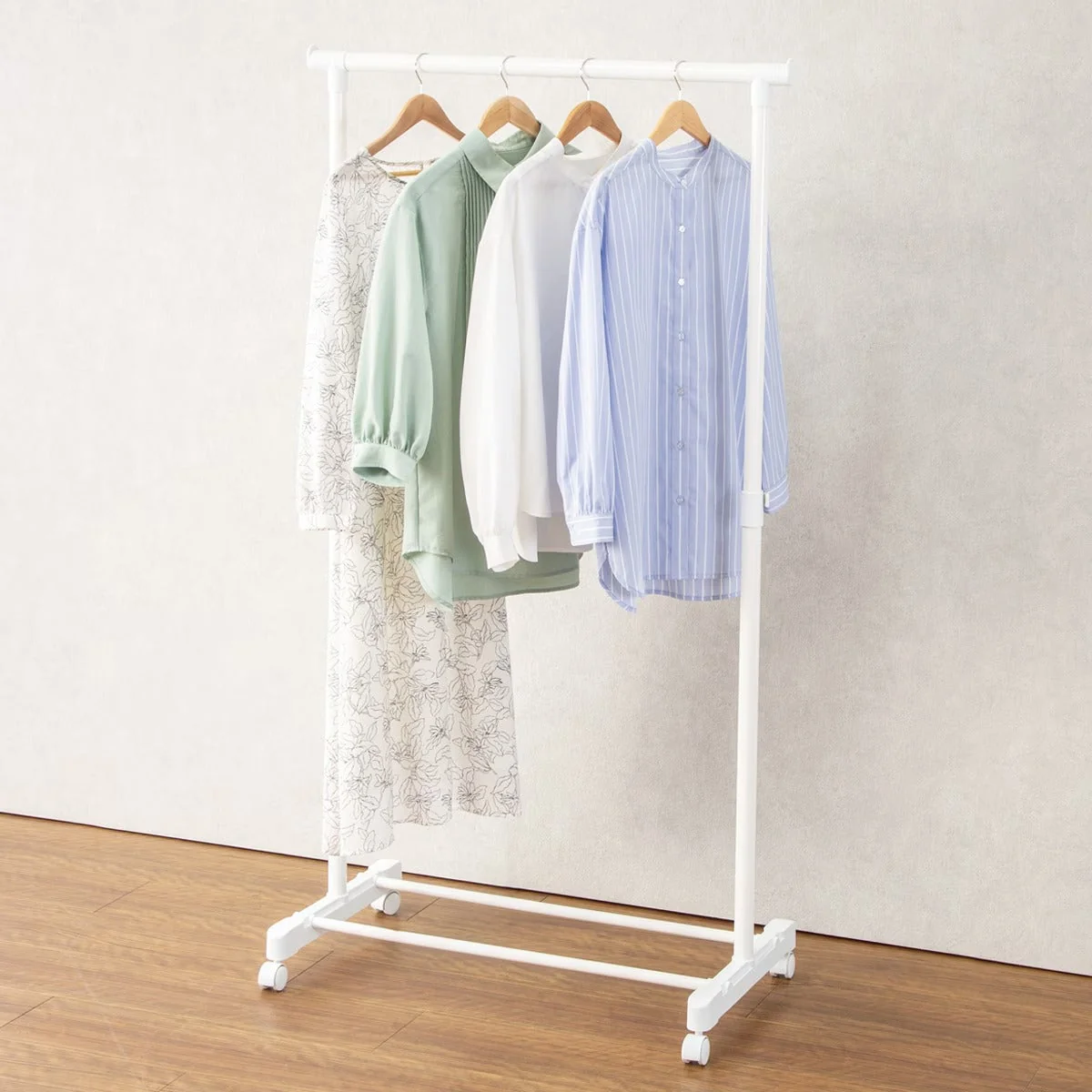 Prestigious HANGER RACK HT2C S WH Quality