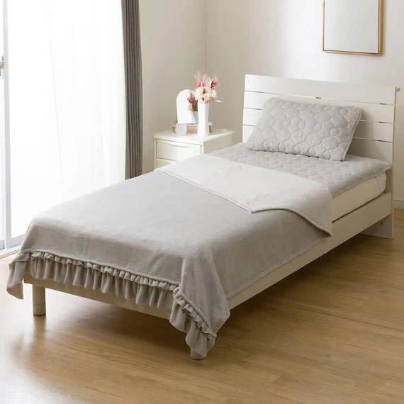 Natural BLANKET SMOOTH TOUCH FRILL A2416 GY S First-Class