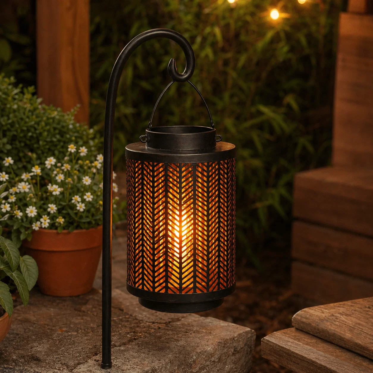 Relaxed Metal Filigree Lantern – 24 cm Genuine