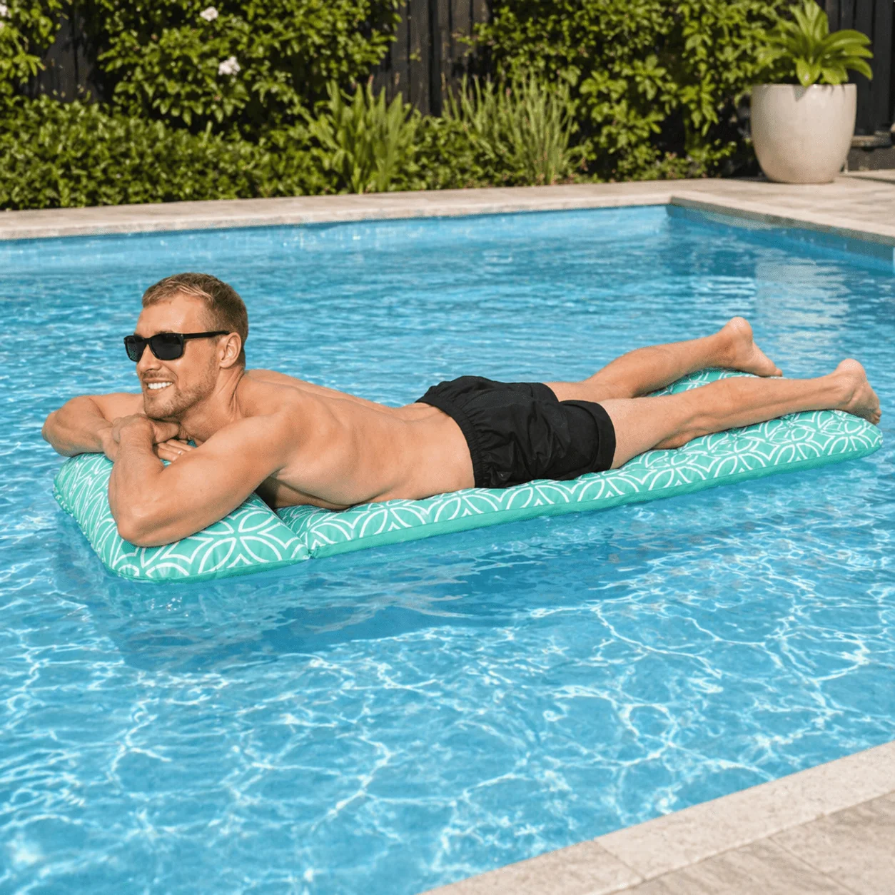 Functional Floating Pool Mat – Plush Comfort Fast