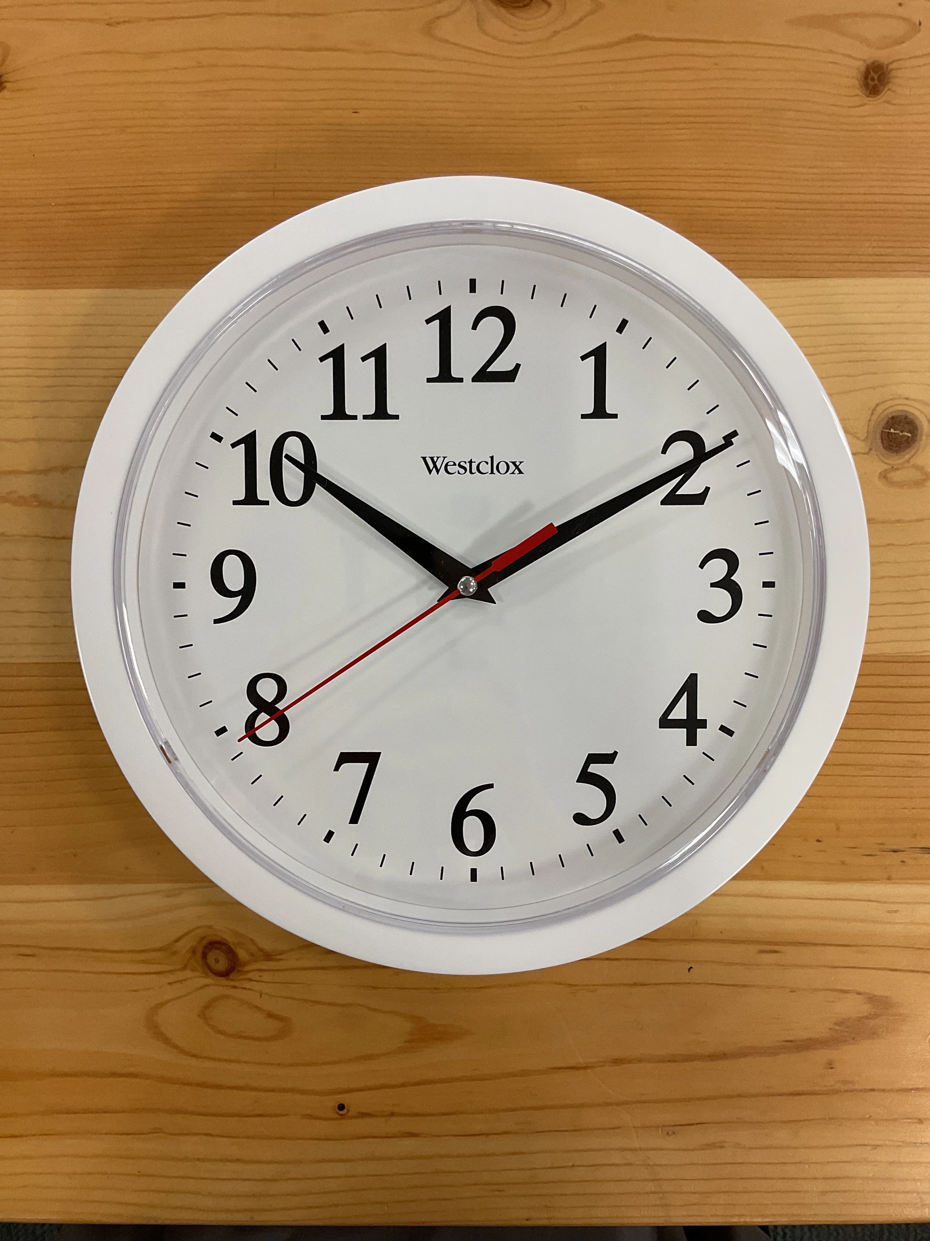 Soft 10 quot ANALOG CLOCK - WHITE Specialty