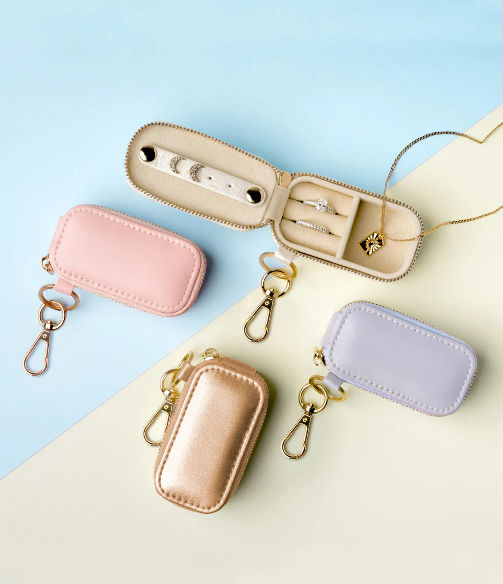 Practical CRUSH JEWELRY CASE KEYCHAIN Excellent
