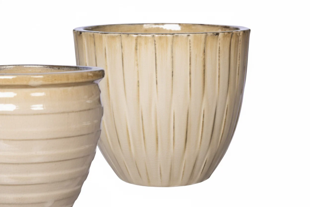 Traditional TECHNO 15 quot EGG PLANTER CREAM Original Design