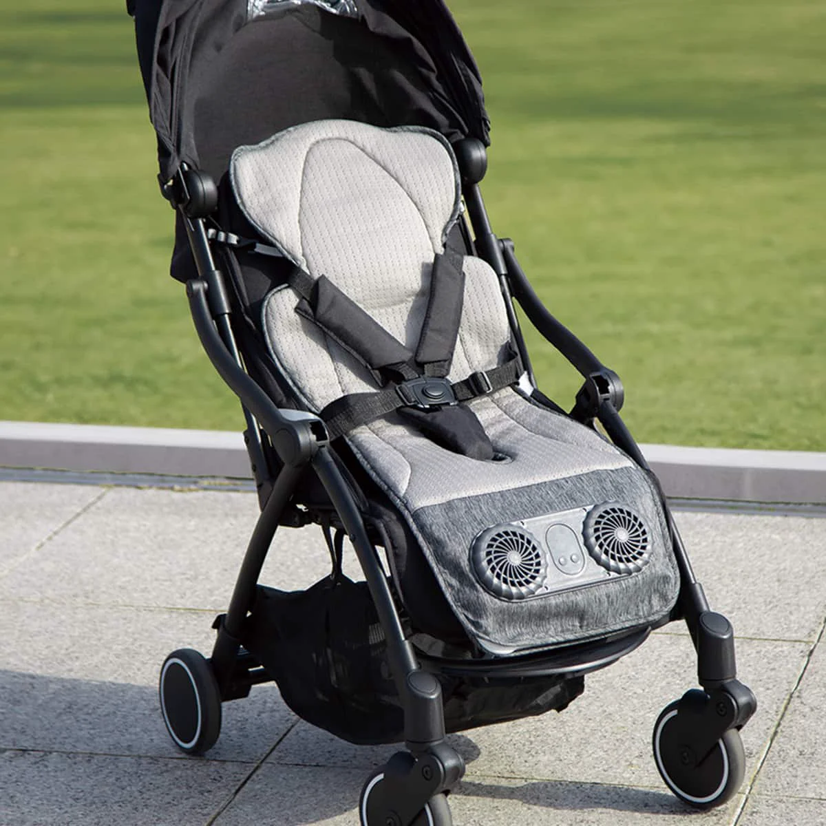 Innovative Stroller Pad with Fan AR002 Contemporary
