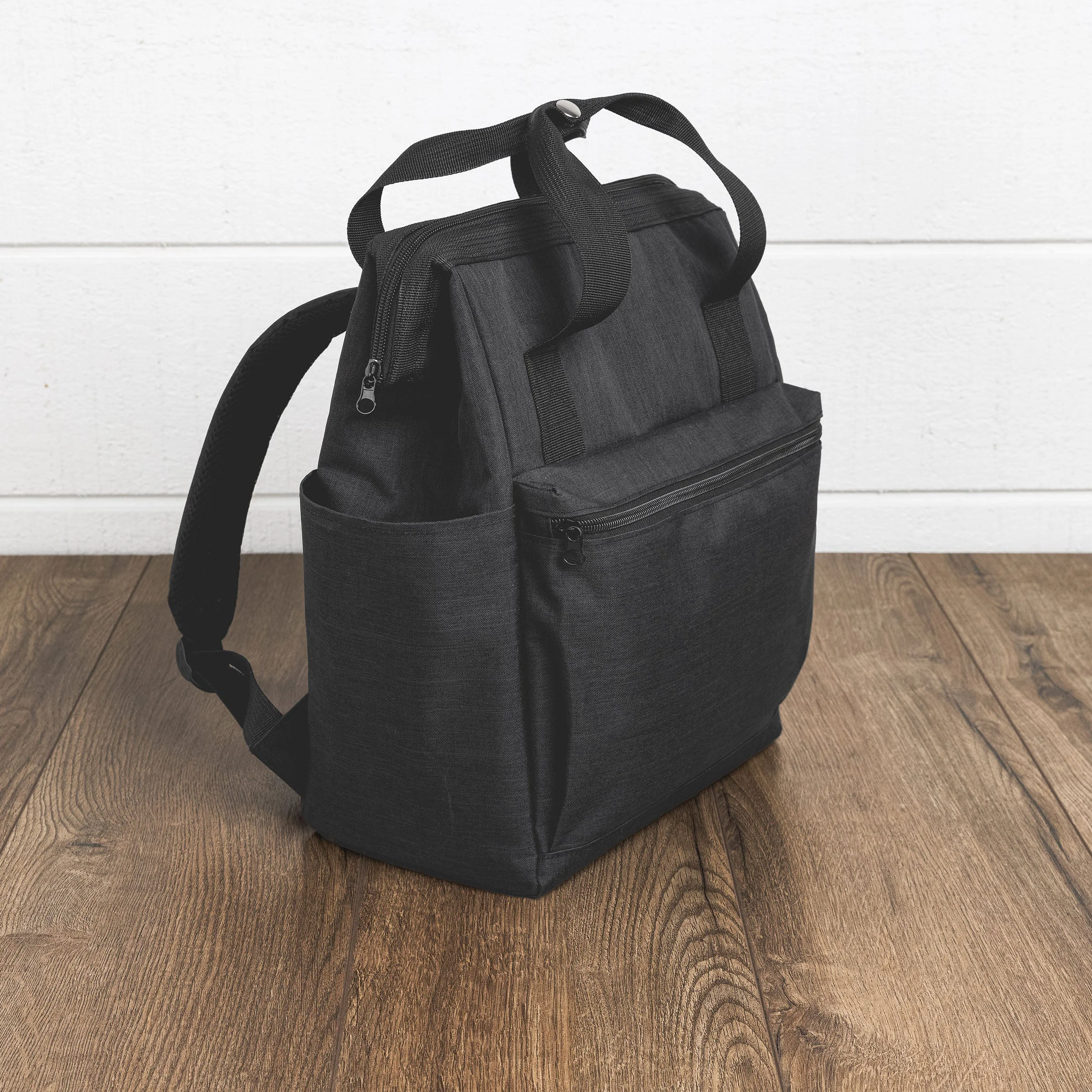 Sophisticated BACKPACK COOLER 15 CAN BLACK Smart