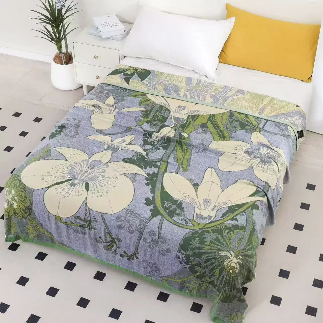 Efficient Ownkoti Daffodil Print Summer Cooling Blanket Superior
