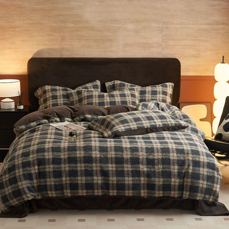 First-Class Classic Plaid Cozy Thick Bedding Set 4PCS Premium