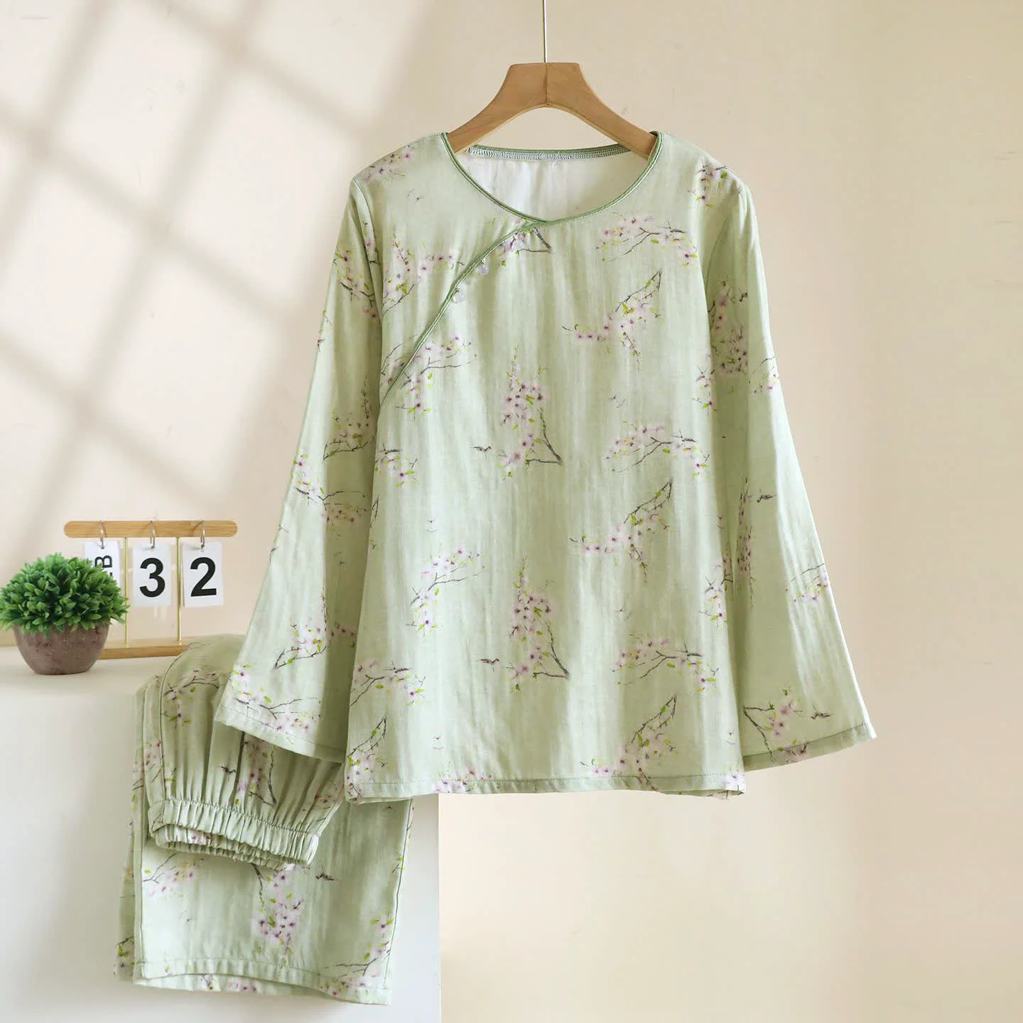 Natural Ownkoti Oriental-inspired Plum Blossom Cotton Loungewear World-Class