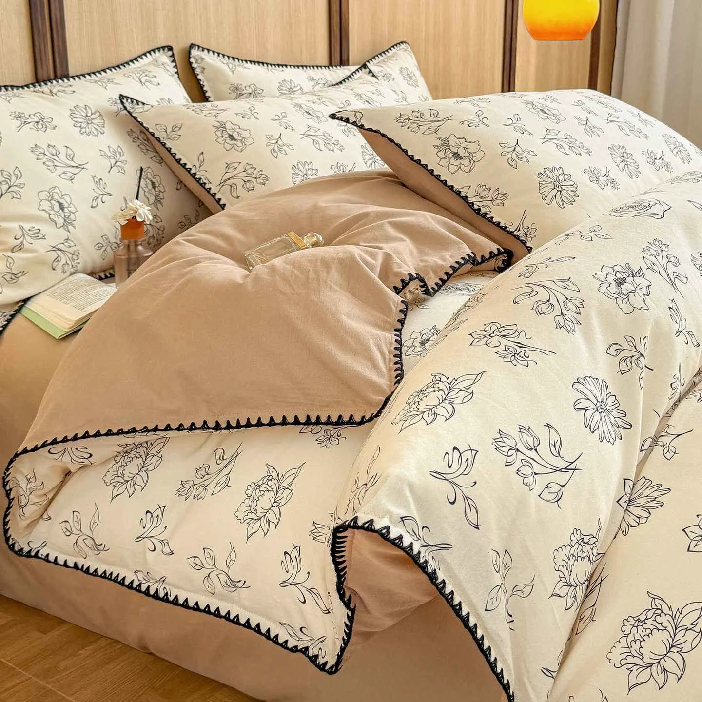 Fashionable Ownkoti Line-Art Floral Brushed Cotton Bedding Set Healthy