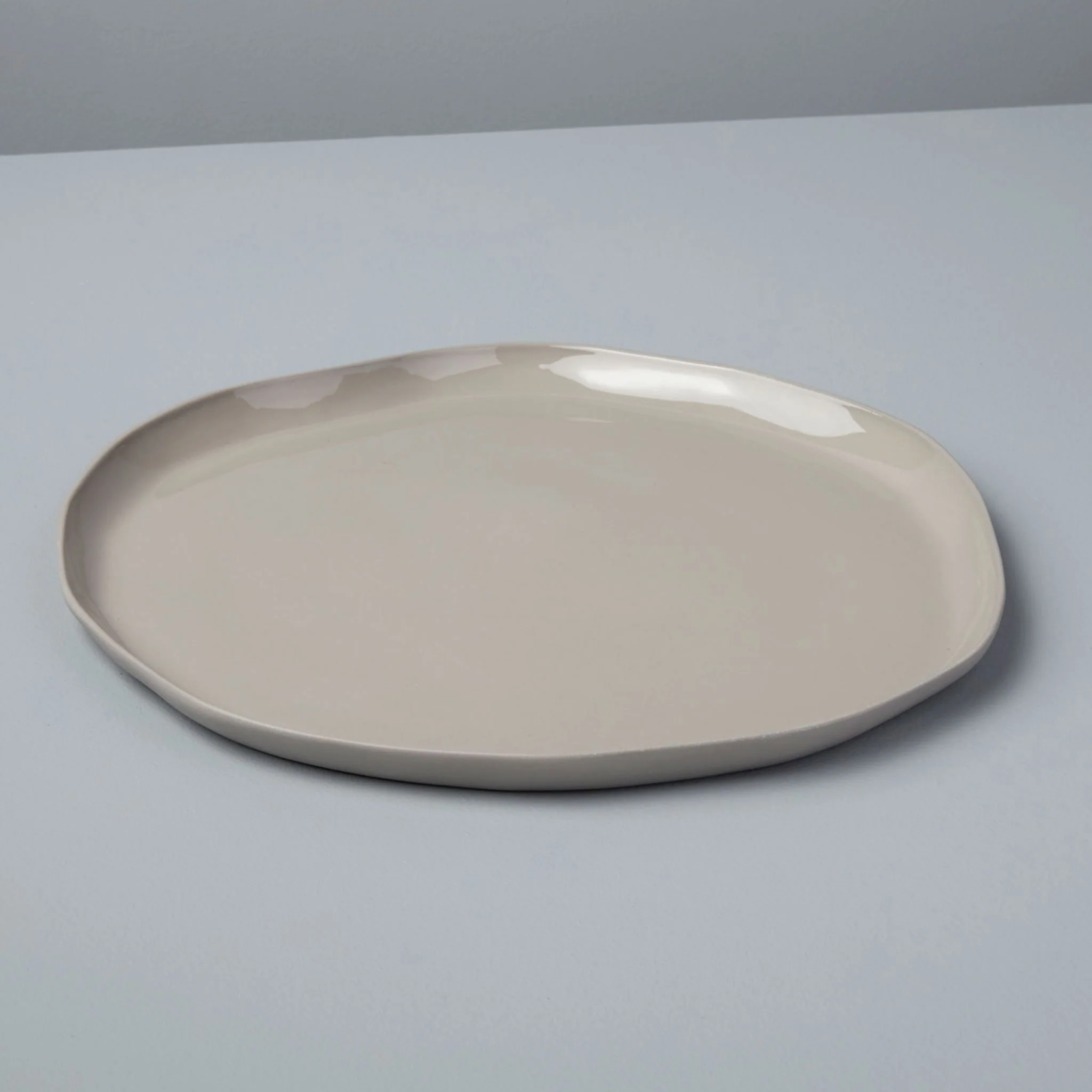 Solid Tam Stoneware Flat Dinner Plate Sterling Set of 4 Dependable