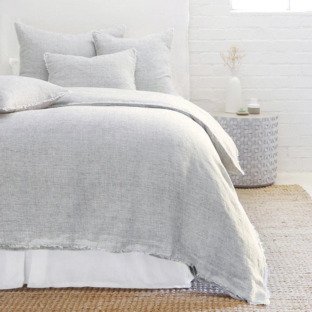 Contemporary Logan King Duvet Navy Natural