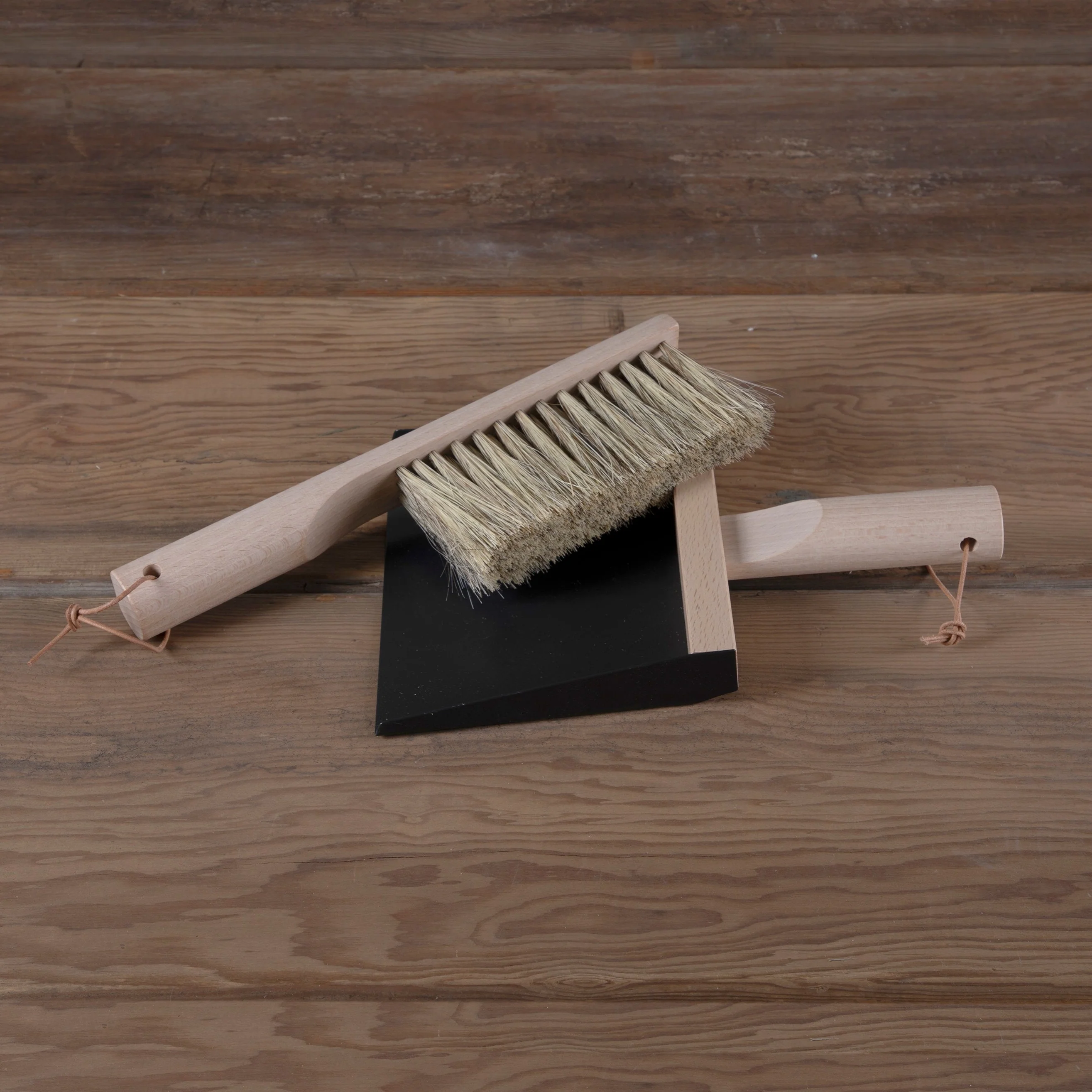 Modern Dustpan amp Natural Brush Set Black Healthy
