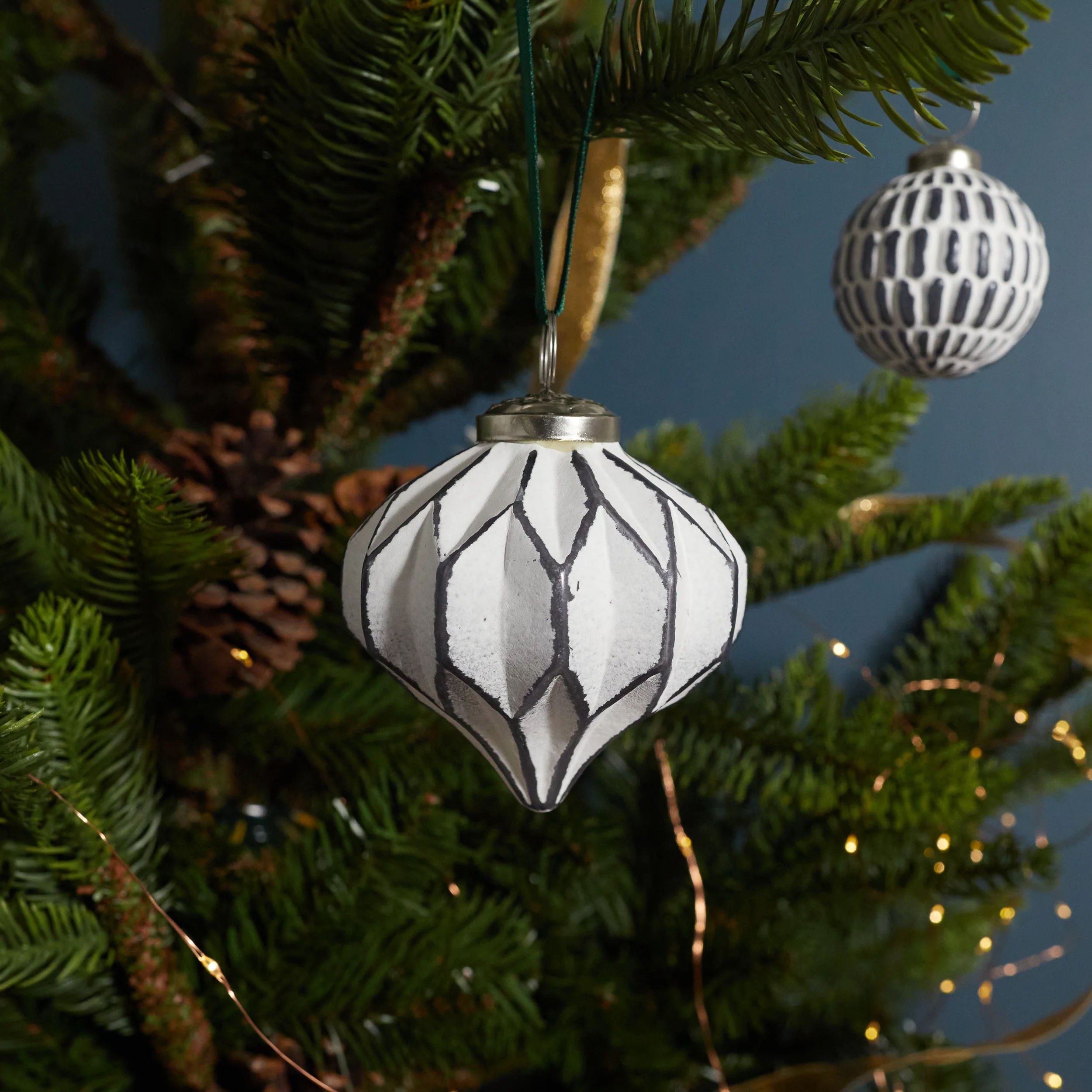 Lightweight White amp Grey Glass Ornament Faceted Drop Crafted