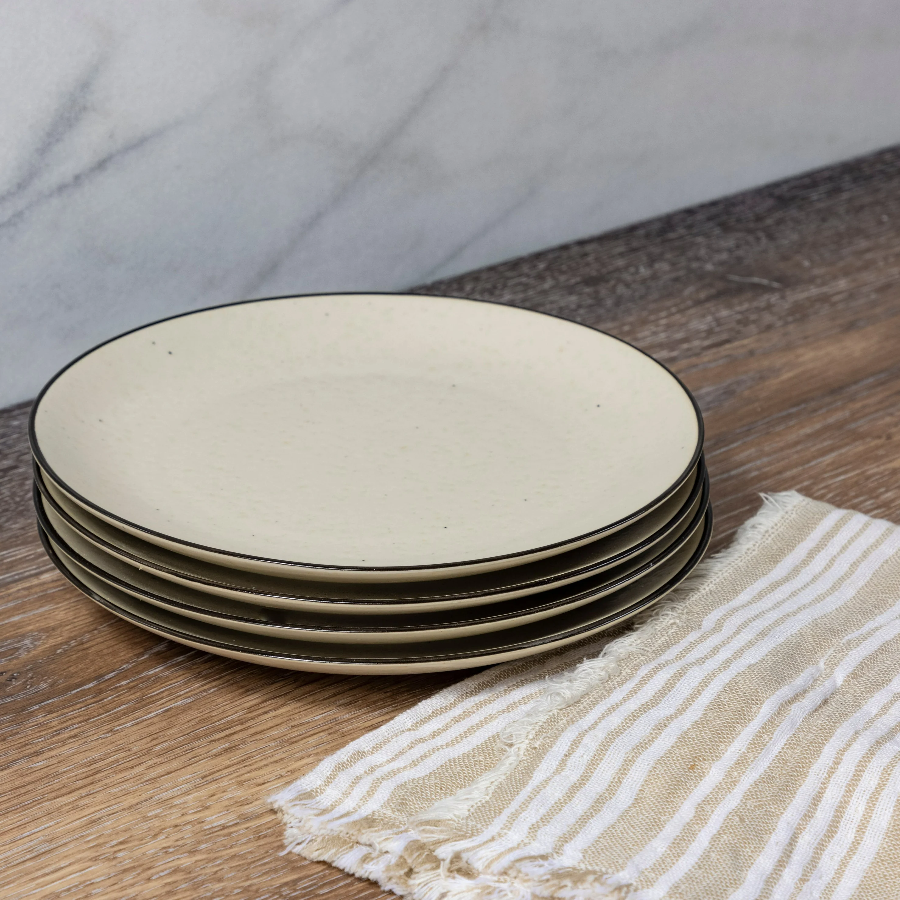 Durable Augusta Side Plate Natural with Black Set of 4 Smooth