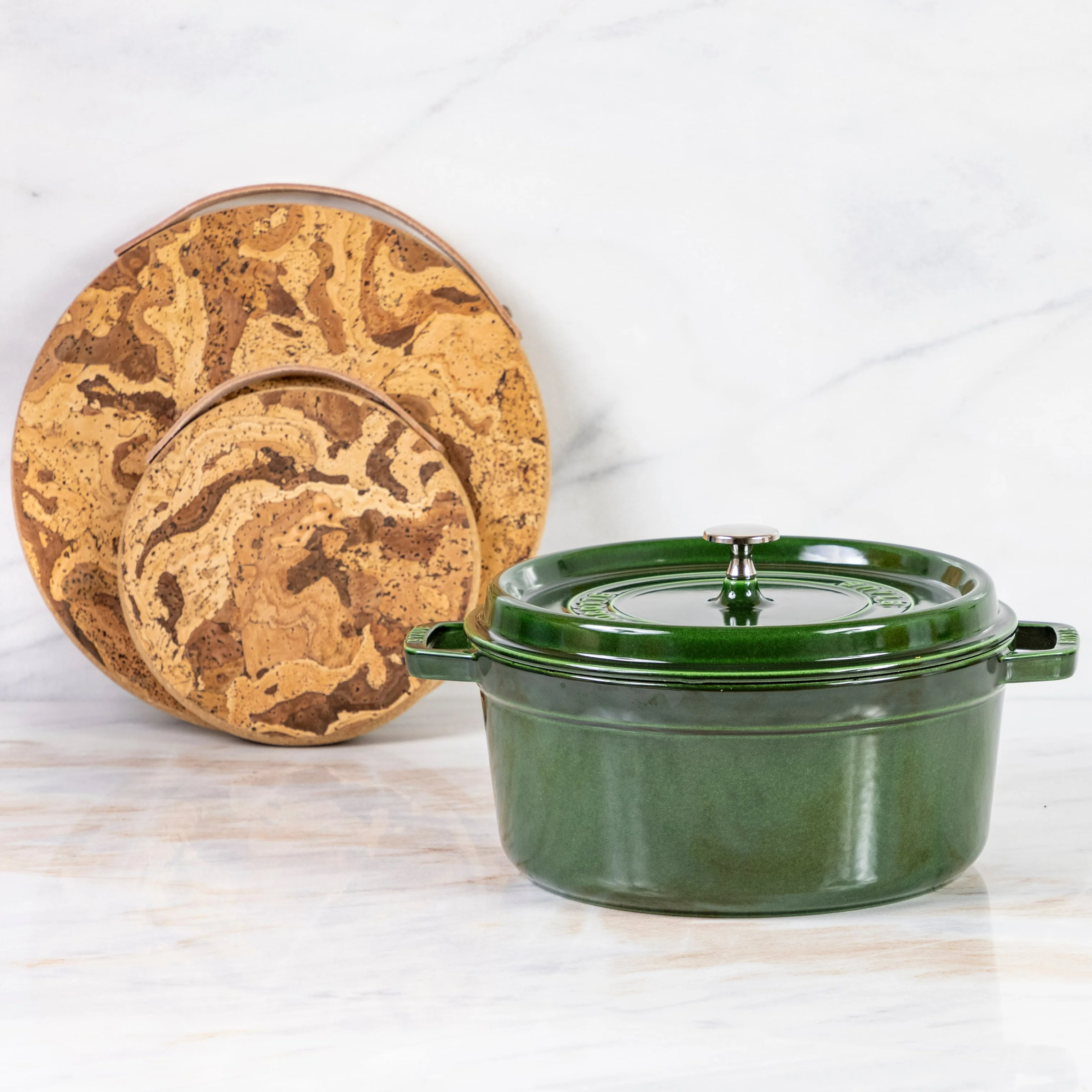 Soft Staub Round Cocotte 5.5qt Basil Outstanding