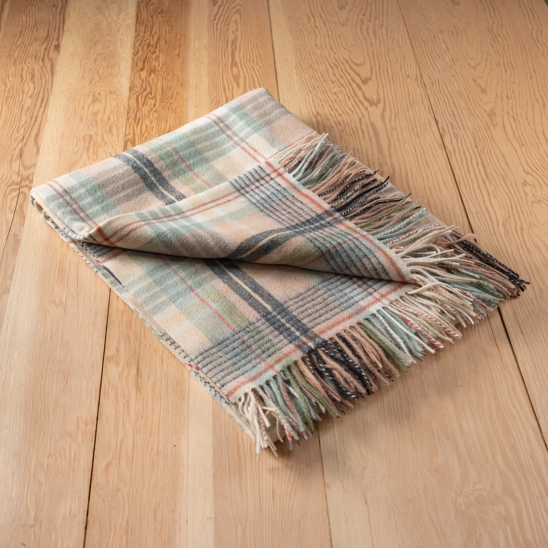 Next-Generation Lambswool Blanket in Seagrass Cottage Check Healthy