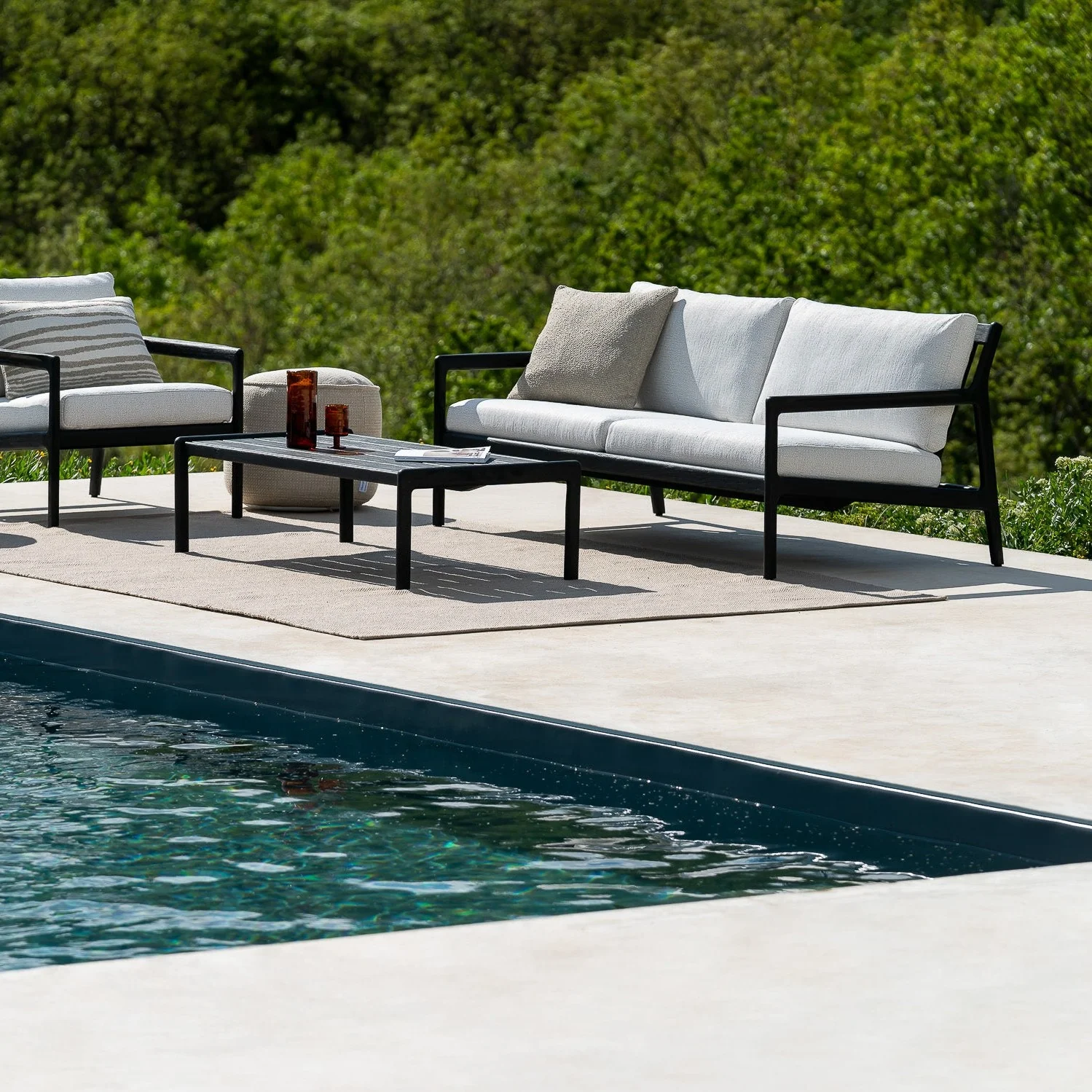 Premium Material Boucle Outdoor Square Pillow Set of 2 Oat Long-Lasting
