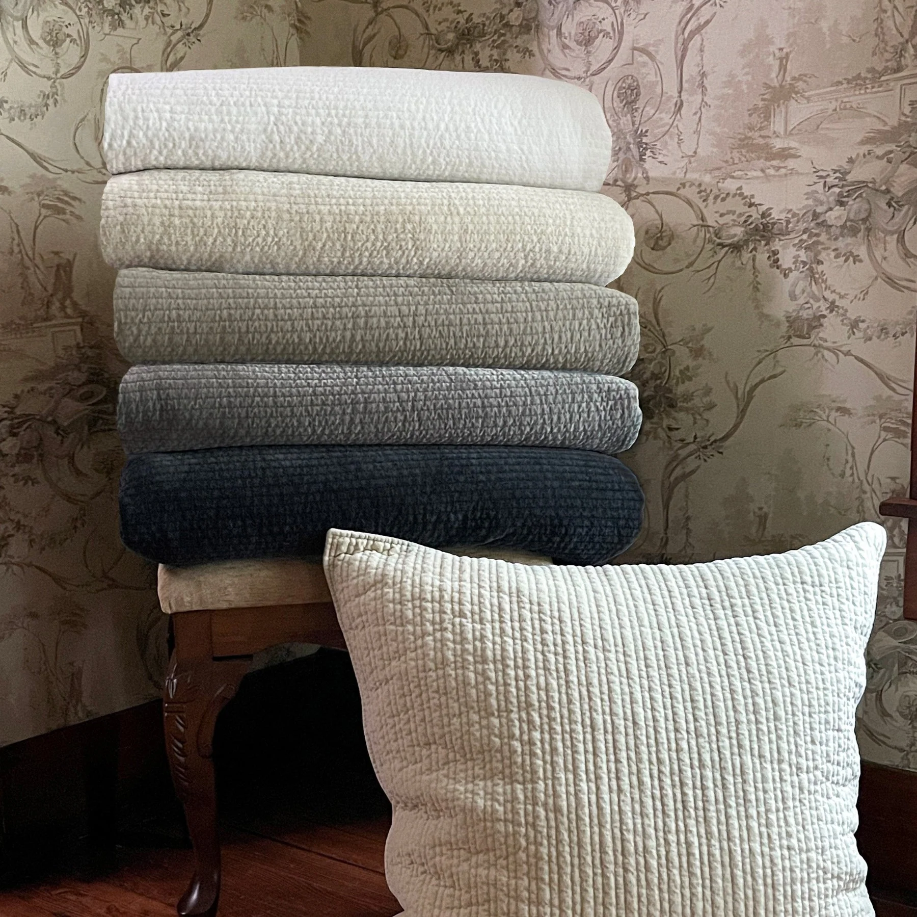 Smooth Stonewashed Cotton Velvet Quilt Superior