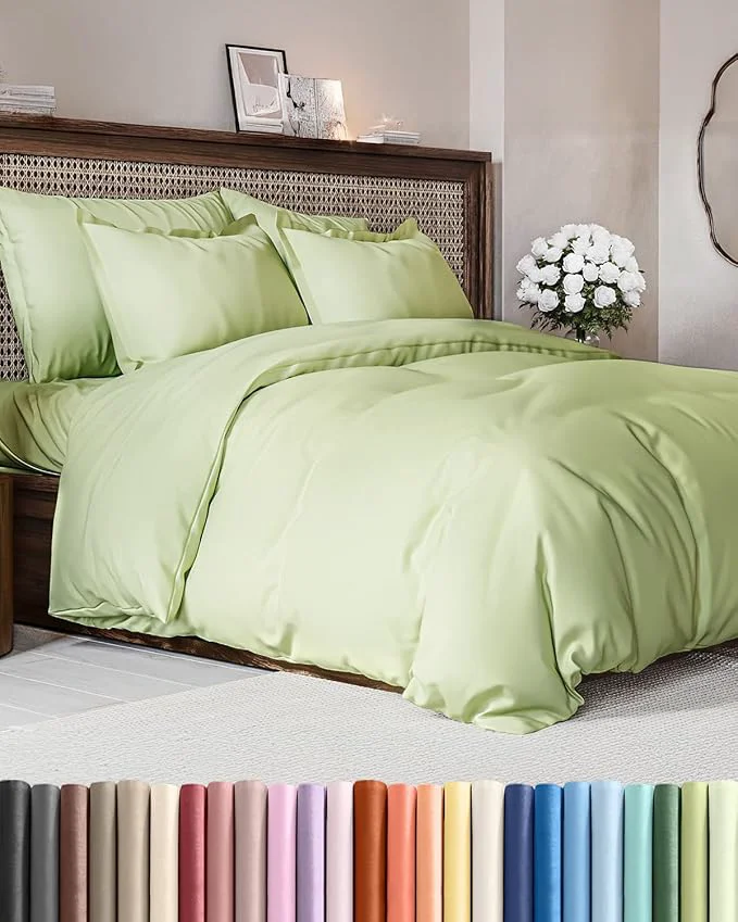 Certified Duvet Cover Queen Size Set – Extra Soft Queen Duvet Cover 90 quot x 90 quot with 2 Pillow Shams – Hotel Luxury Easy Care amp Fade w Zipper Closures amp Ties – Comfy Cozy amp Breathable Light Sage Green Professional
