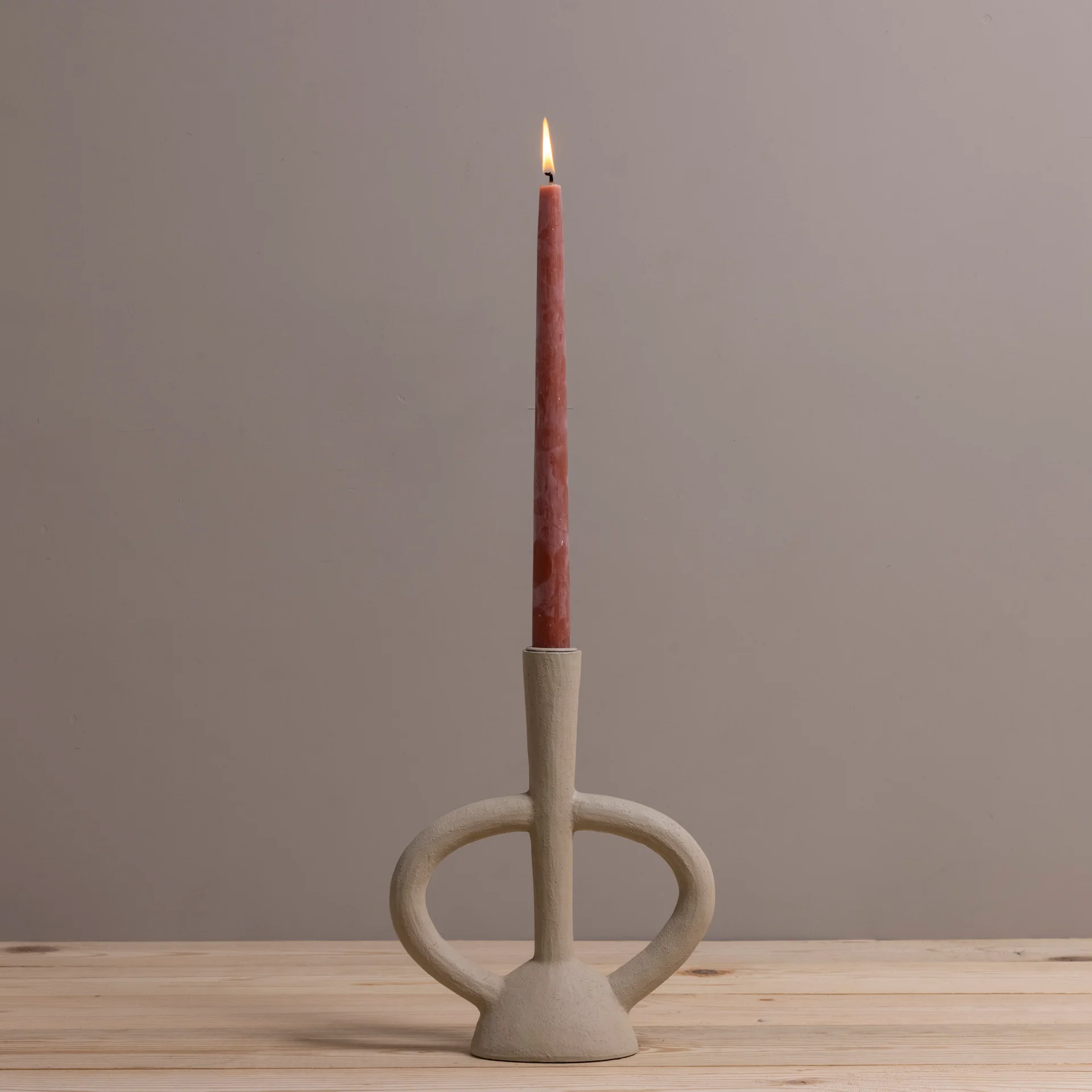 Effective Wide Scuptural Taper Holder Long-Lasting
