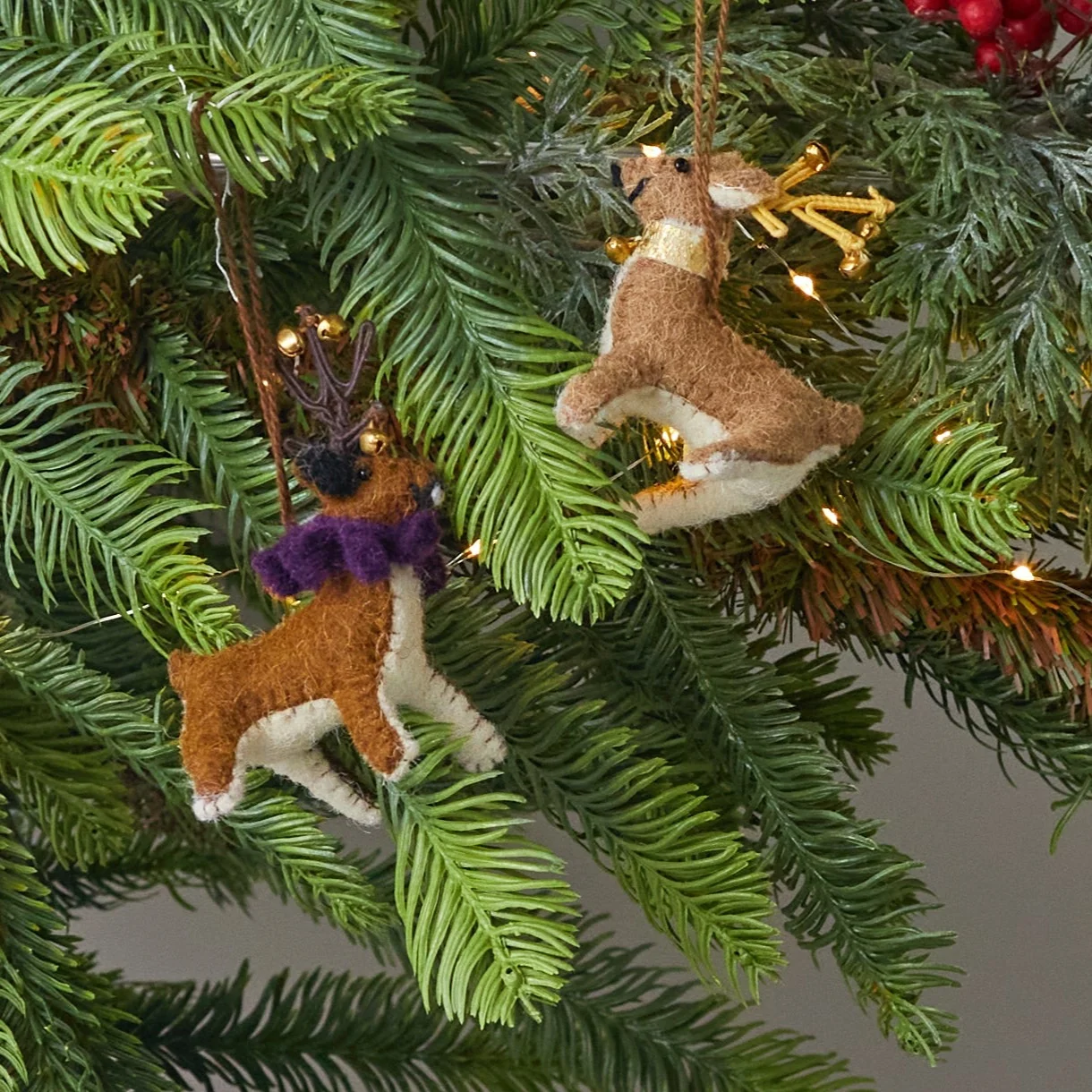 Long-Lasting Wool Felt Deer Ornaments Set of 2 Elegant