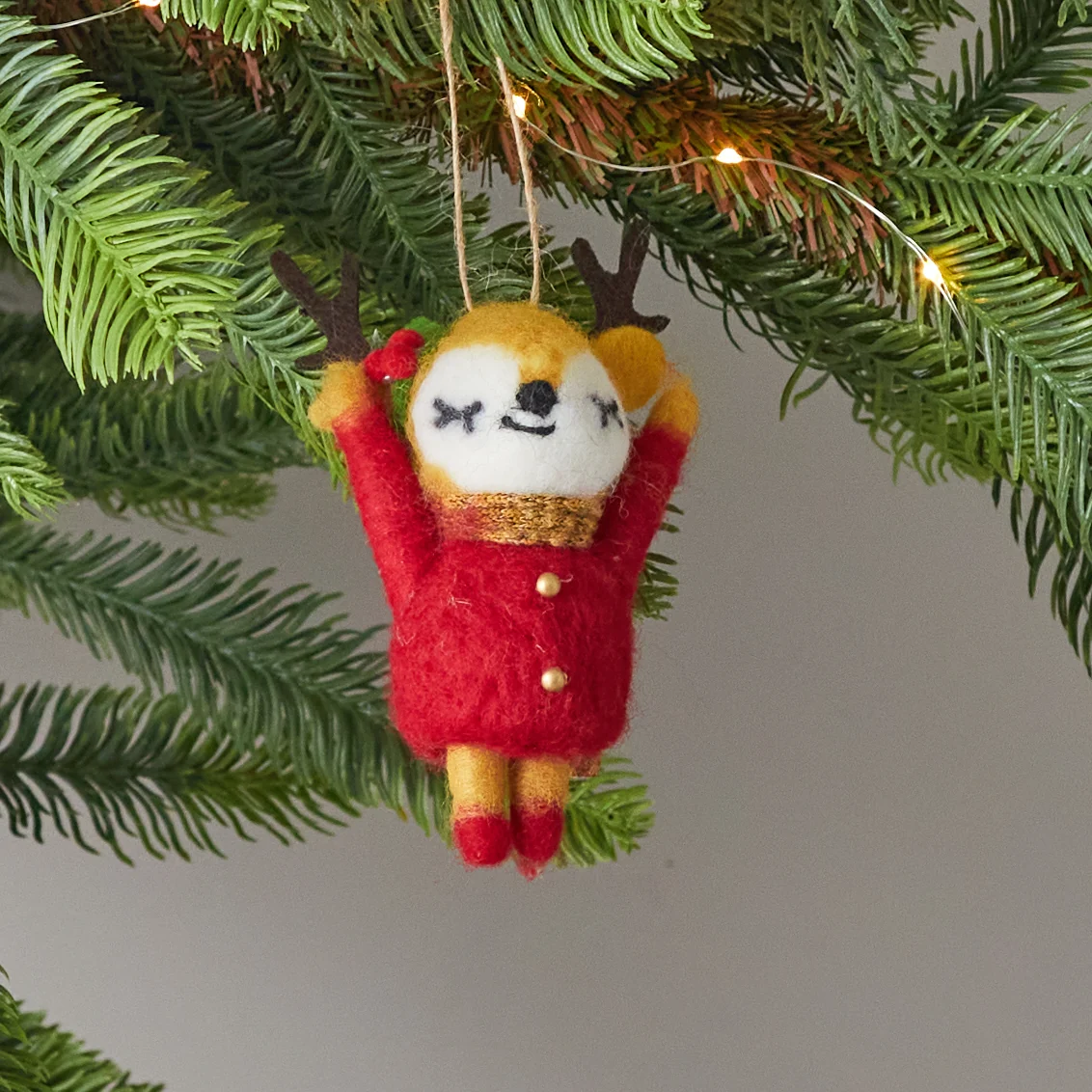 High-Quality Felt Cheerful Reindeer Ornament Luxury