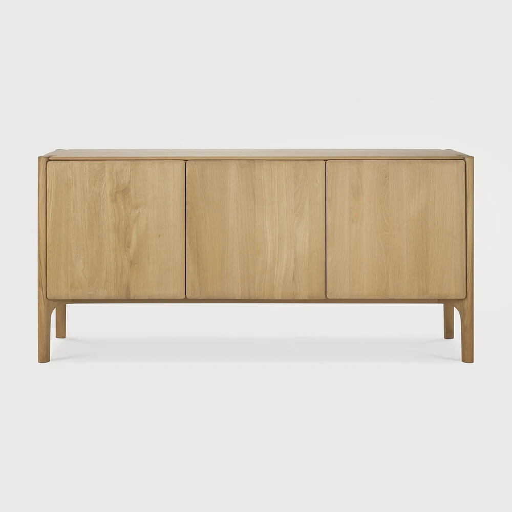 Prestigious PI sideboard – oak – 3 doors World-Class