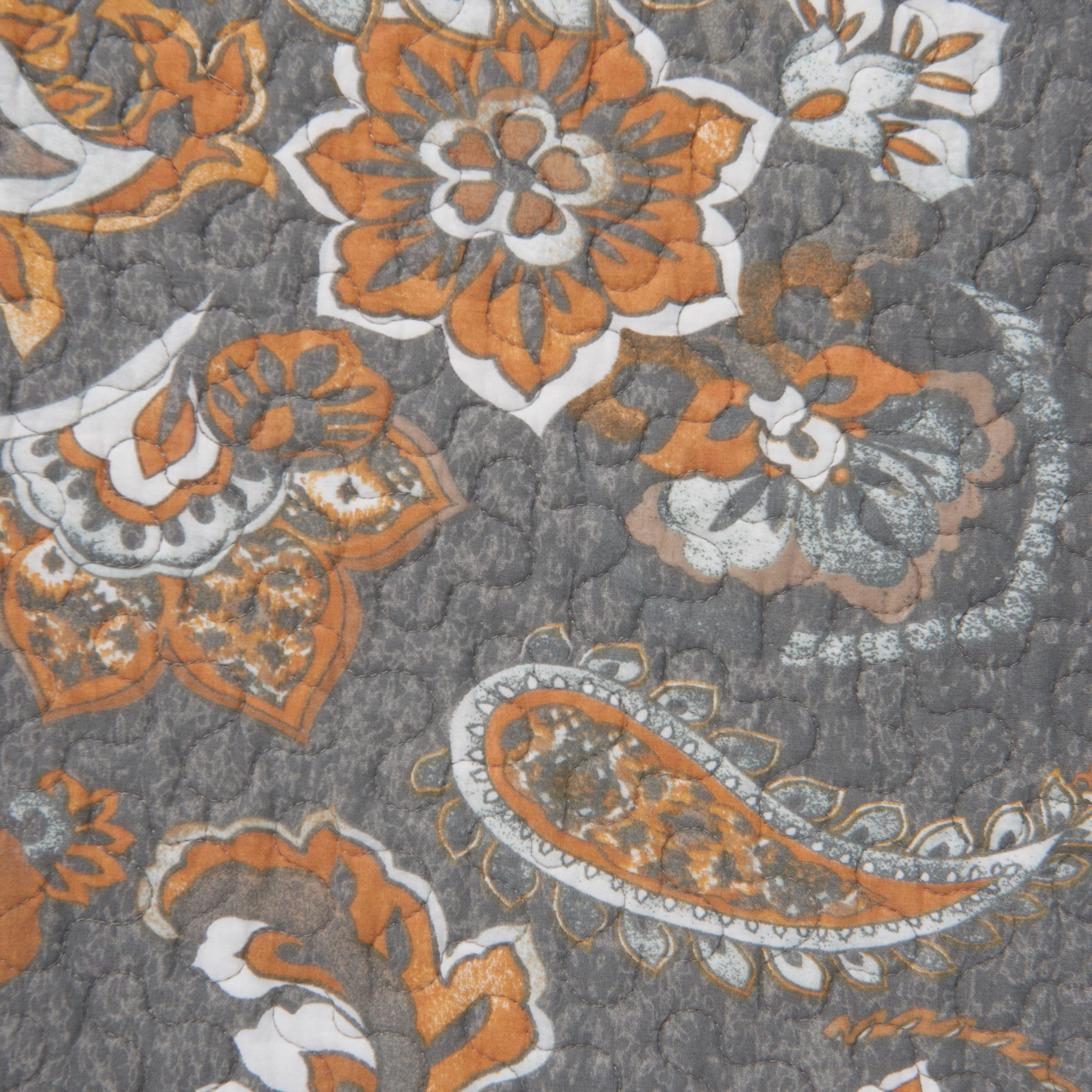 Certified Abbie Quilt Gray Swatch Verified
