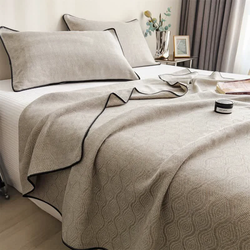 Refined Ownkoti Wavy Pattern Cotton Gauze Quilt Blanket Safe