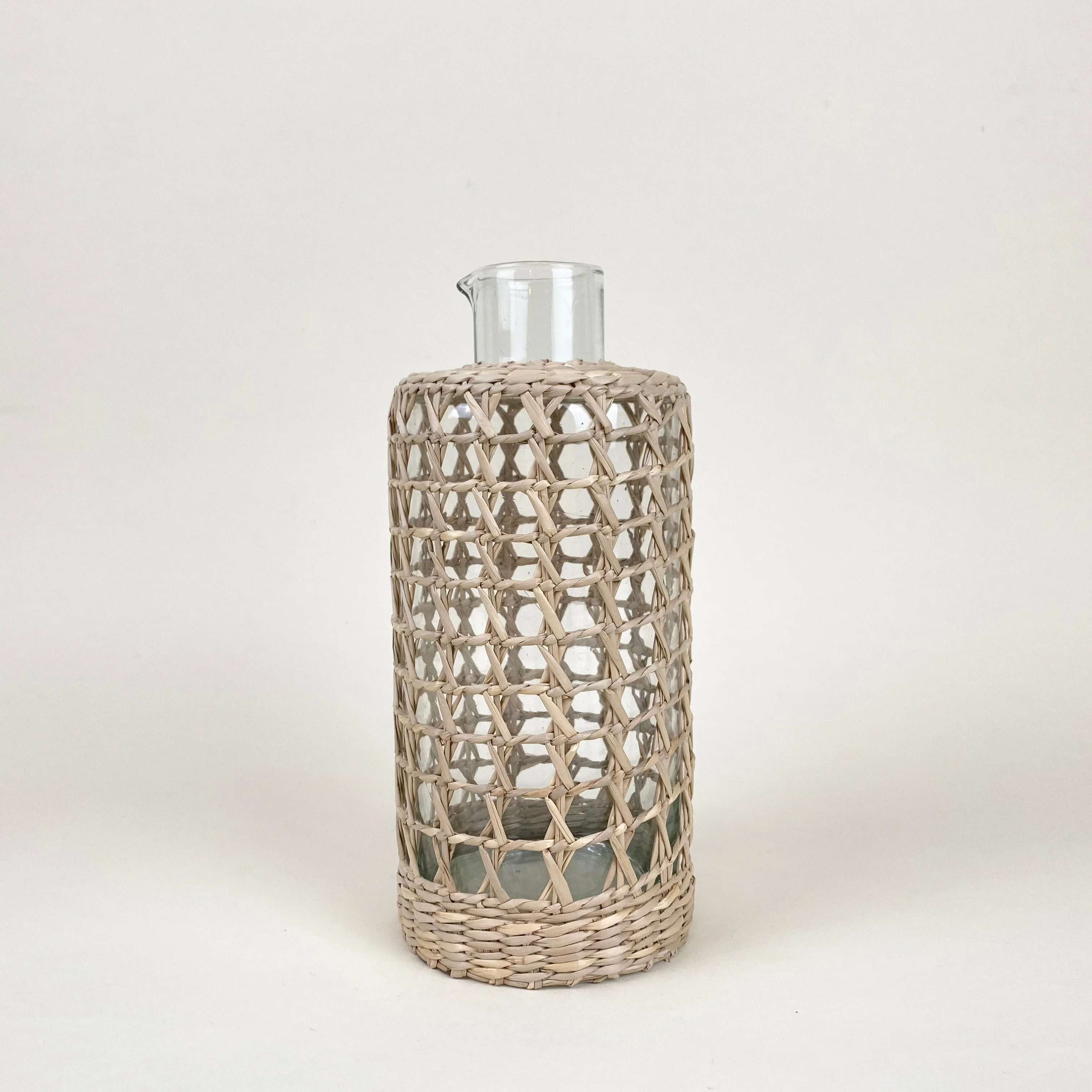 Premium Seagrass Large Cage Carafe Breathable