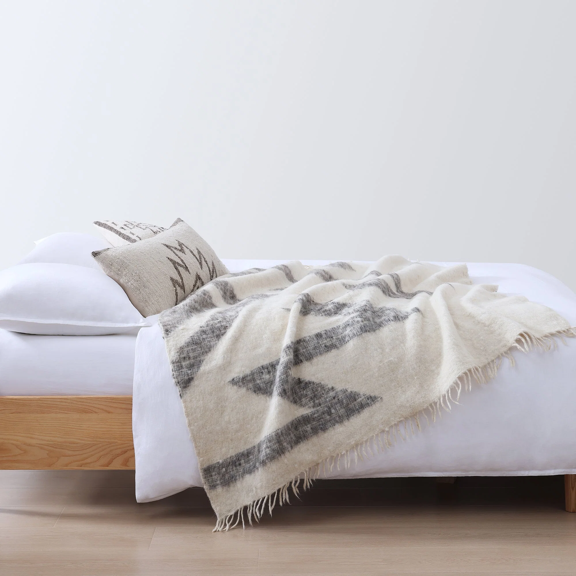 Convenient Maguey Wool Handwoven Throw Blanket Top-Quality