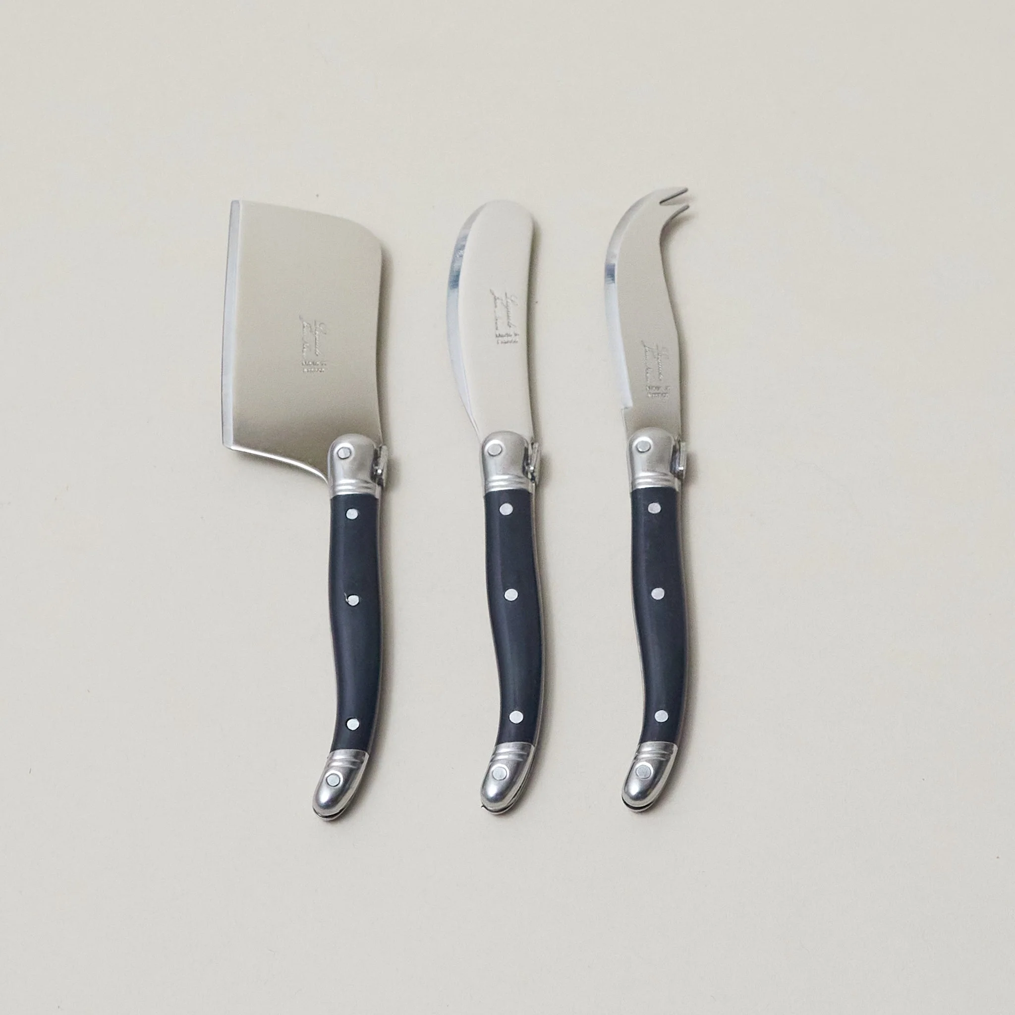 Durable Laguiole 3 Piece Mini Cheese Utensil Set Black in Kraft Paper Box Elite