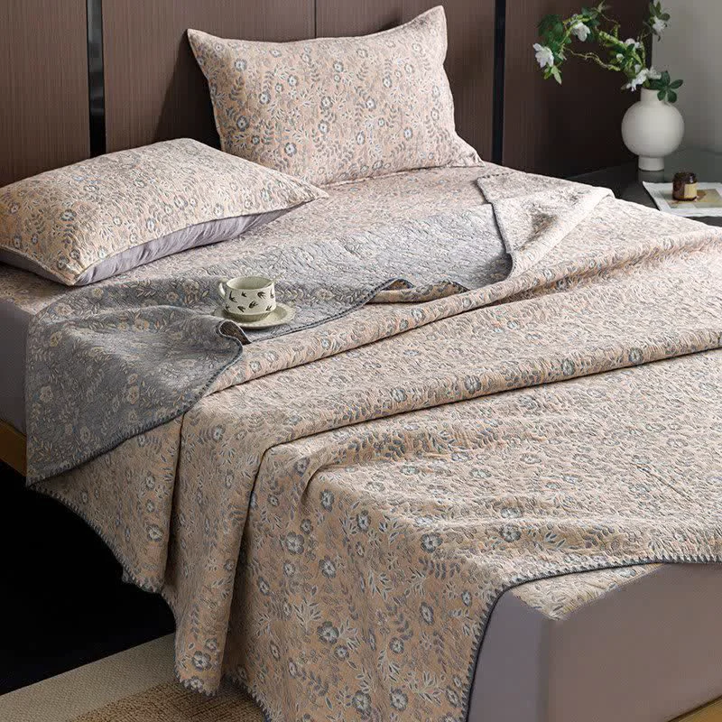 Authentic Ownkoti Soft Ditsy Floral 3-Layer Cotton Gauze Quilt Artisan